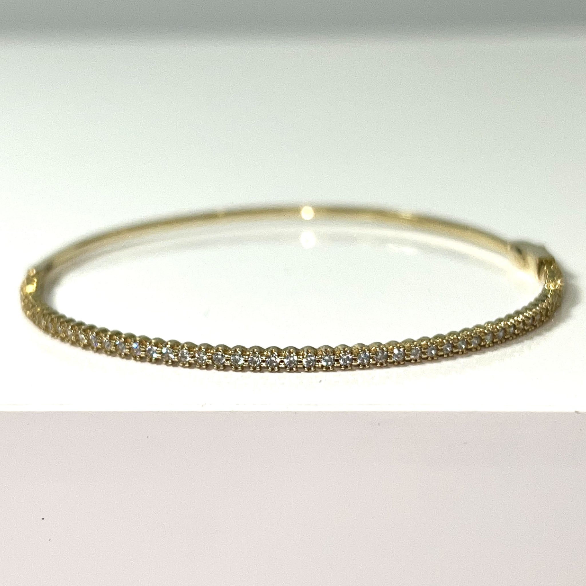 Ice Bracelet - 14 Carat Gold - 325