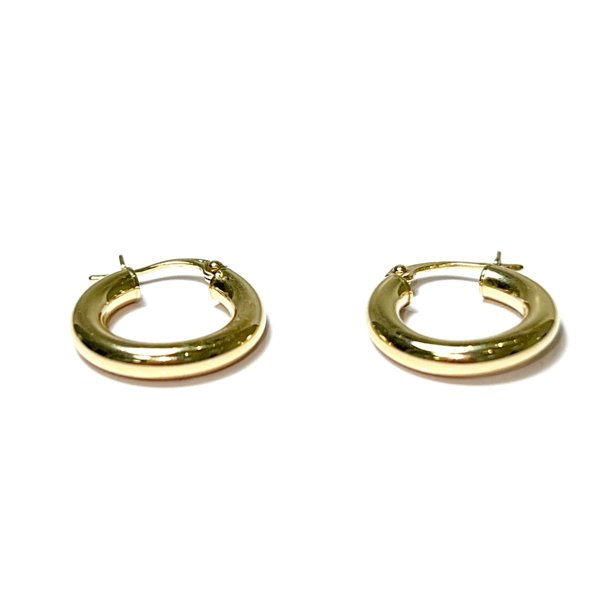 Ladies Earrings - 18 Carat Gold - 16mm - 371