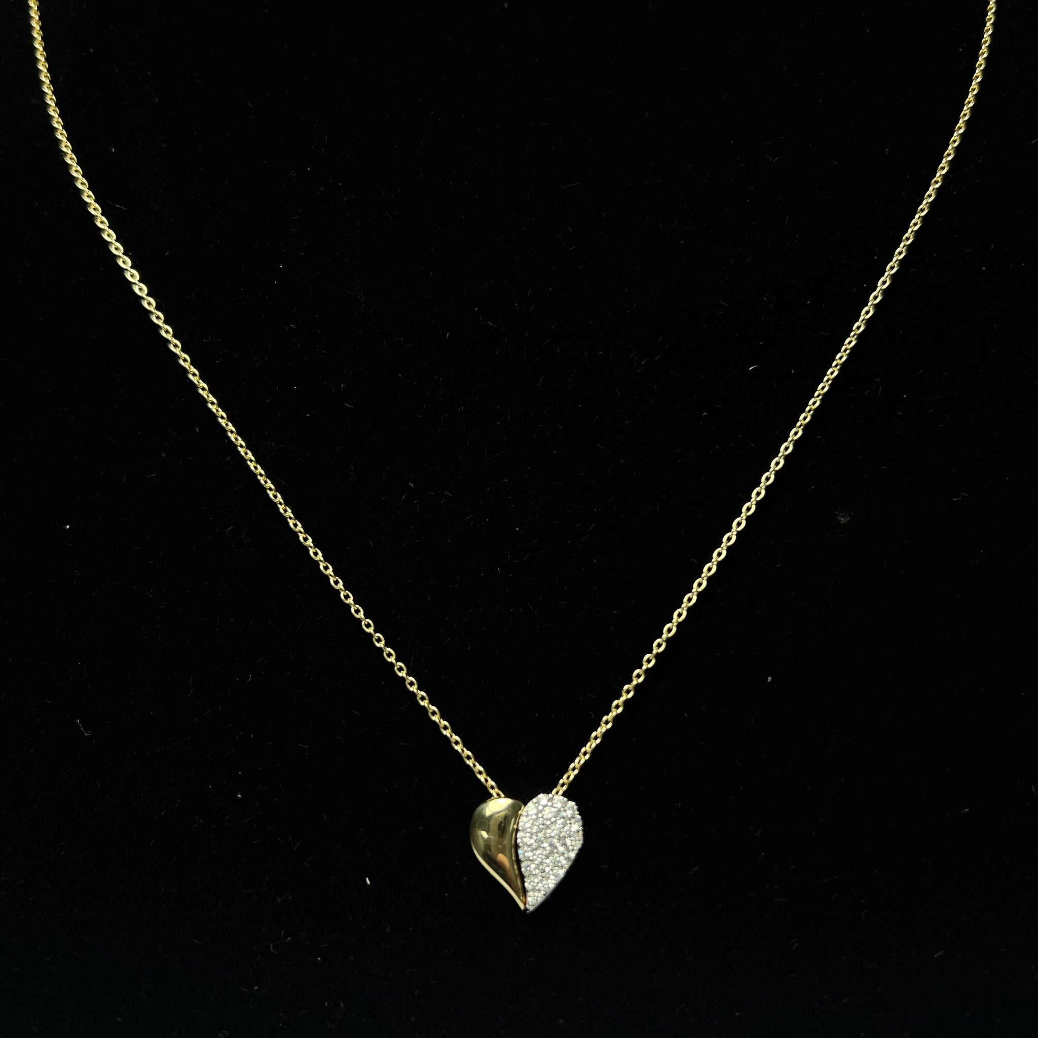 Heart Necklace - 14 Carat Gold - 411