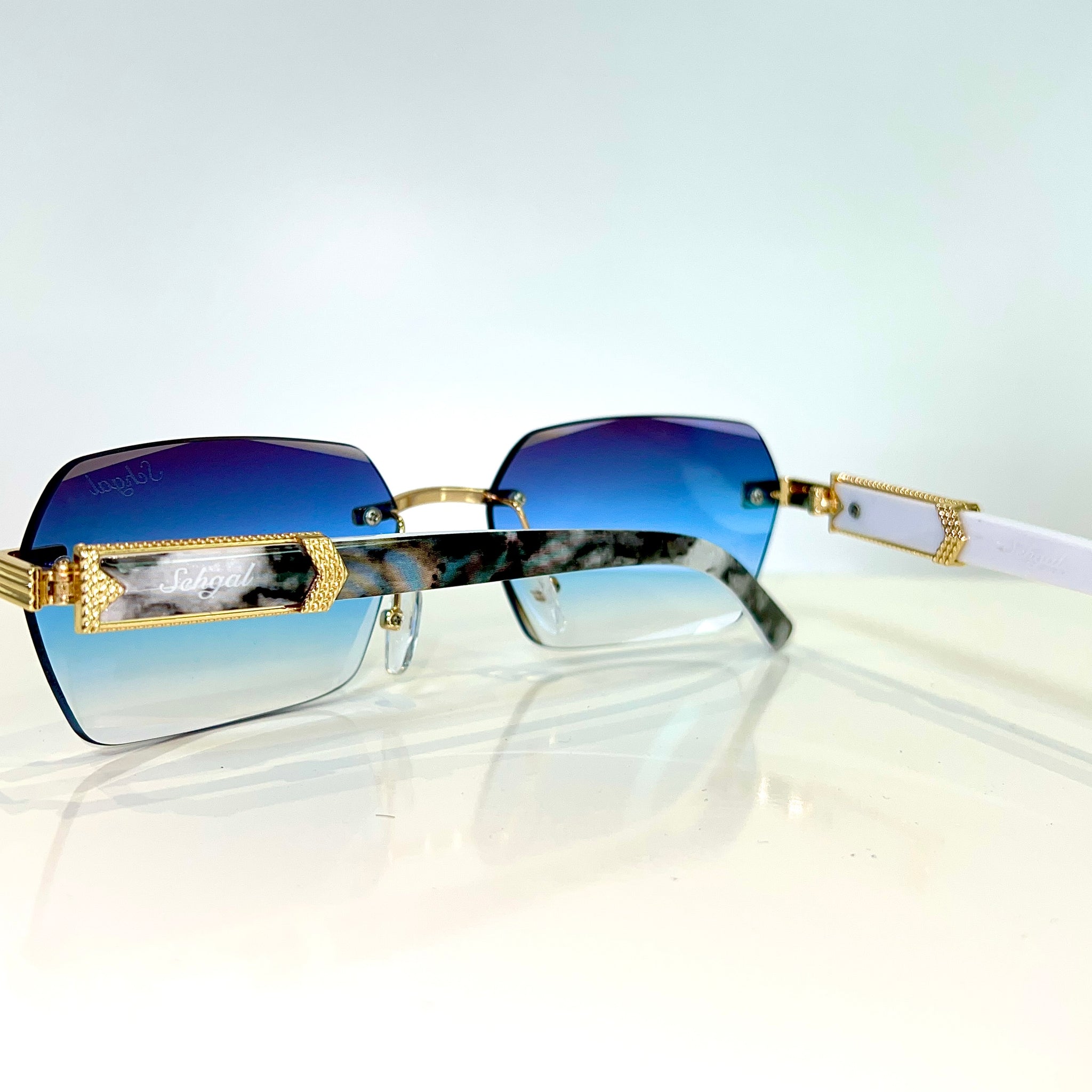 Marblecut Glasses - 14 carat gold plated - Blue Shade