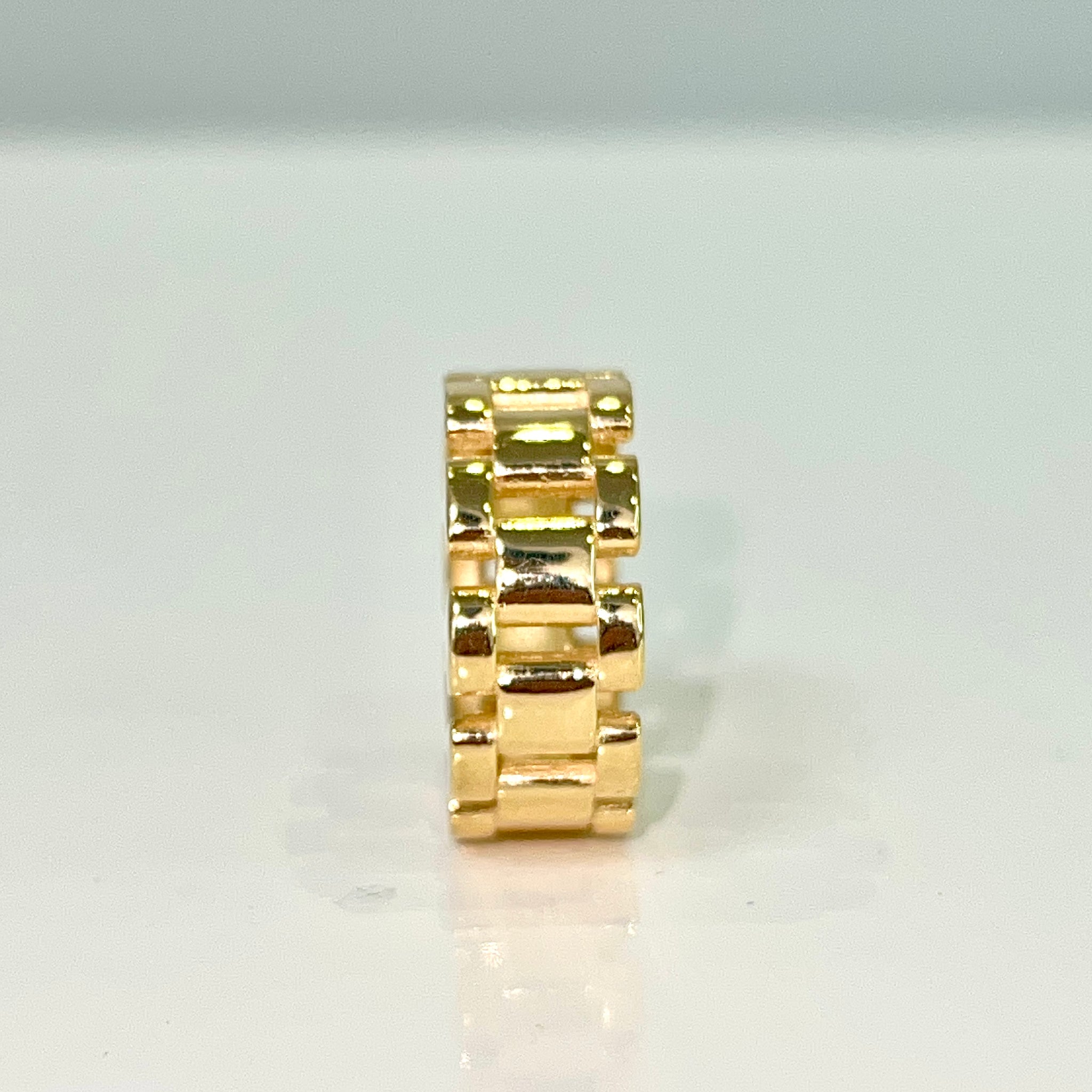Presidential Link Ring - 14 carat gold