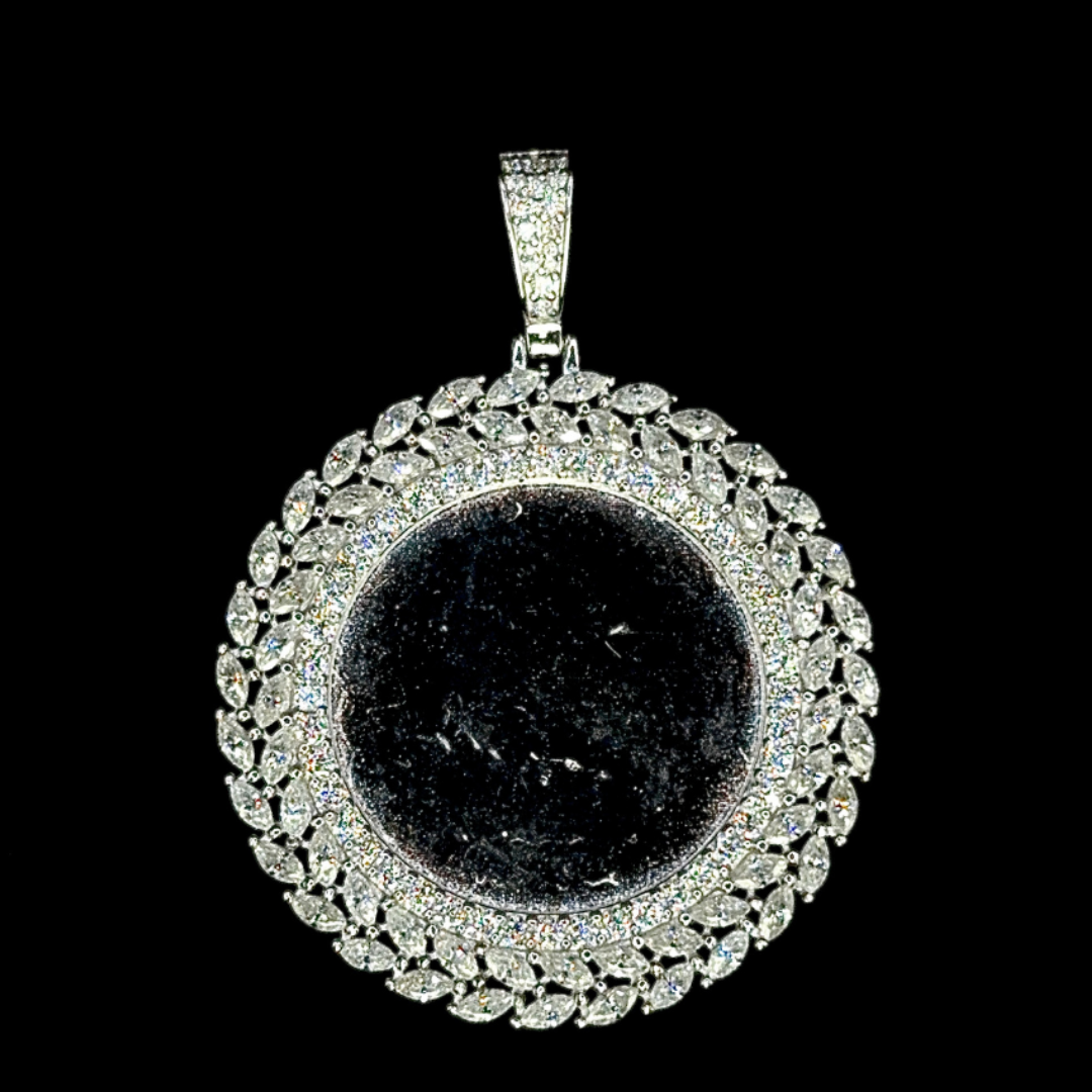 LUXURY PHOTO PENDANT - SILVER 925 WITH VVS MOISSANITE