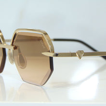 Elite Glasses - Gold plated | Polished Diamond Cuts | Brown Ruby