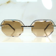 Elite Glasses - Whitegold plated | Polished Diamond Cuts | Brown Ruby