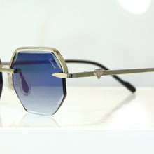 Elite Glasses - Whitegold plated | Polished Diamond Cuts | Magical Blue