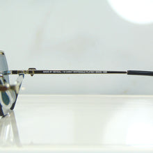 Elite Glasses - Whitegold plated | Polished Diamond Cuts | Blue to Beige