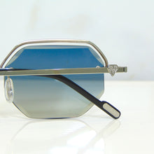Elite Glasses - Whitegold plated | Polished Diamond Cuts | Blue to Beige