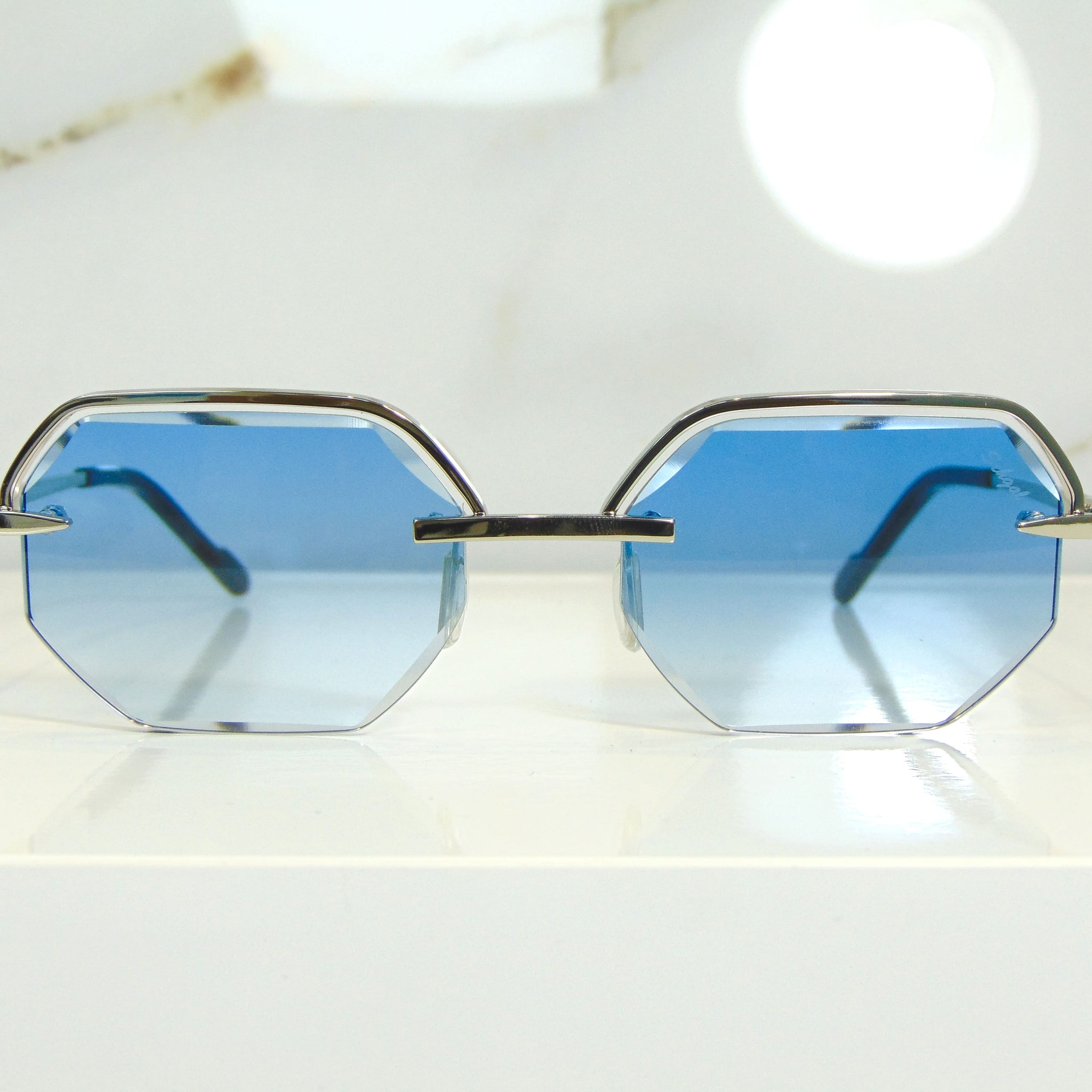 Elite Glasses - 18 Carat Whitegold plated | Polished Diamond Cuts | Heavenly Blue