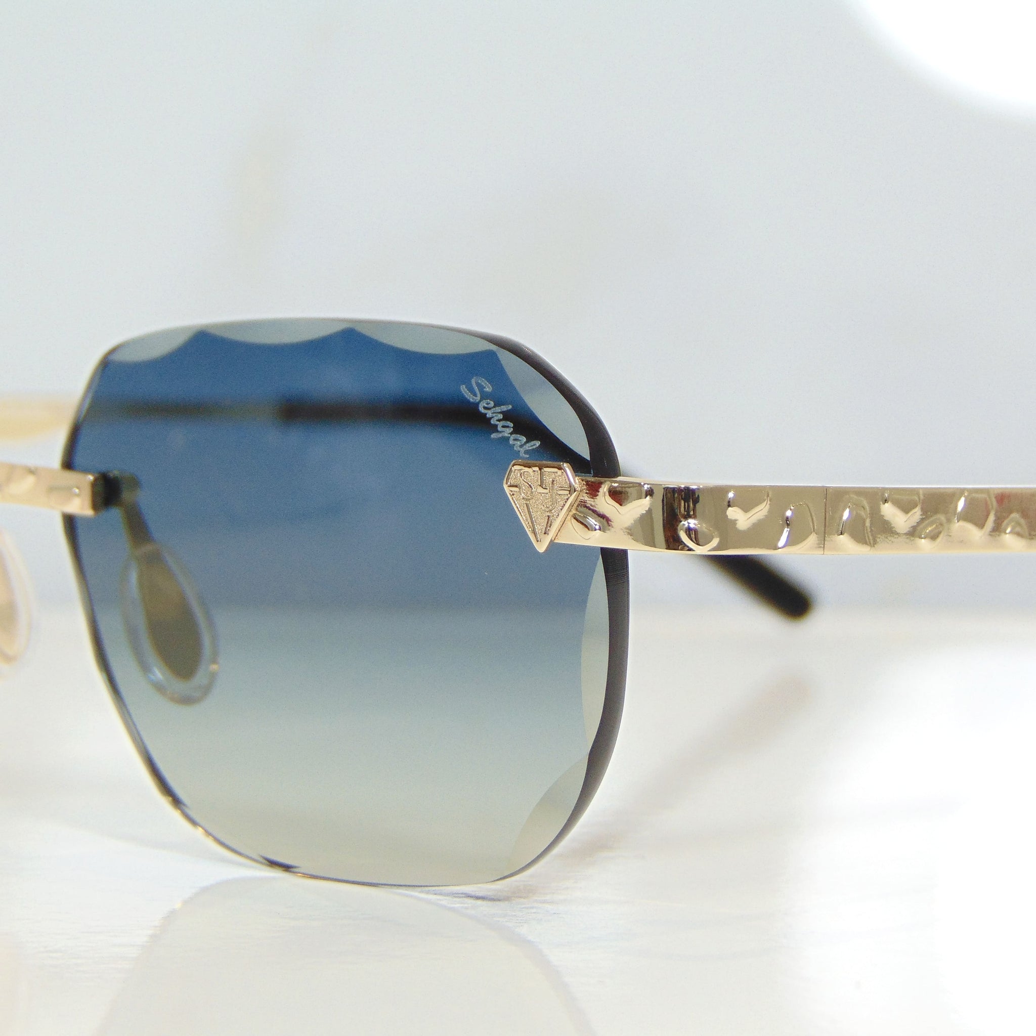 Nugget Glasses - 18 Carat Gold plated | Polished Diamond Cuts | Blue to Beige