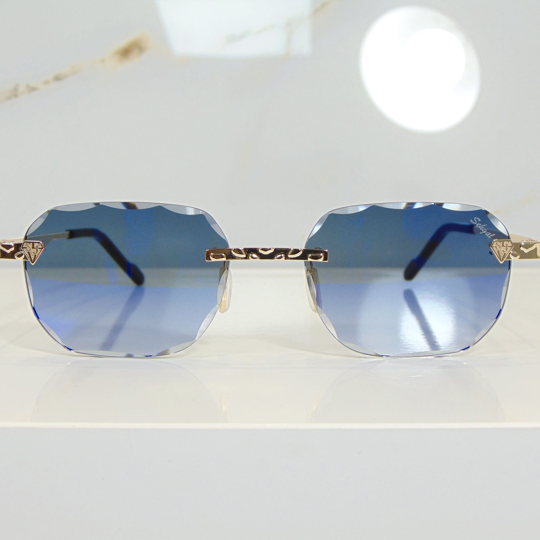 Nugget Glasses - 18 Carat Gold plated | Polished Diamond Cuts | Magical Blue