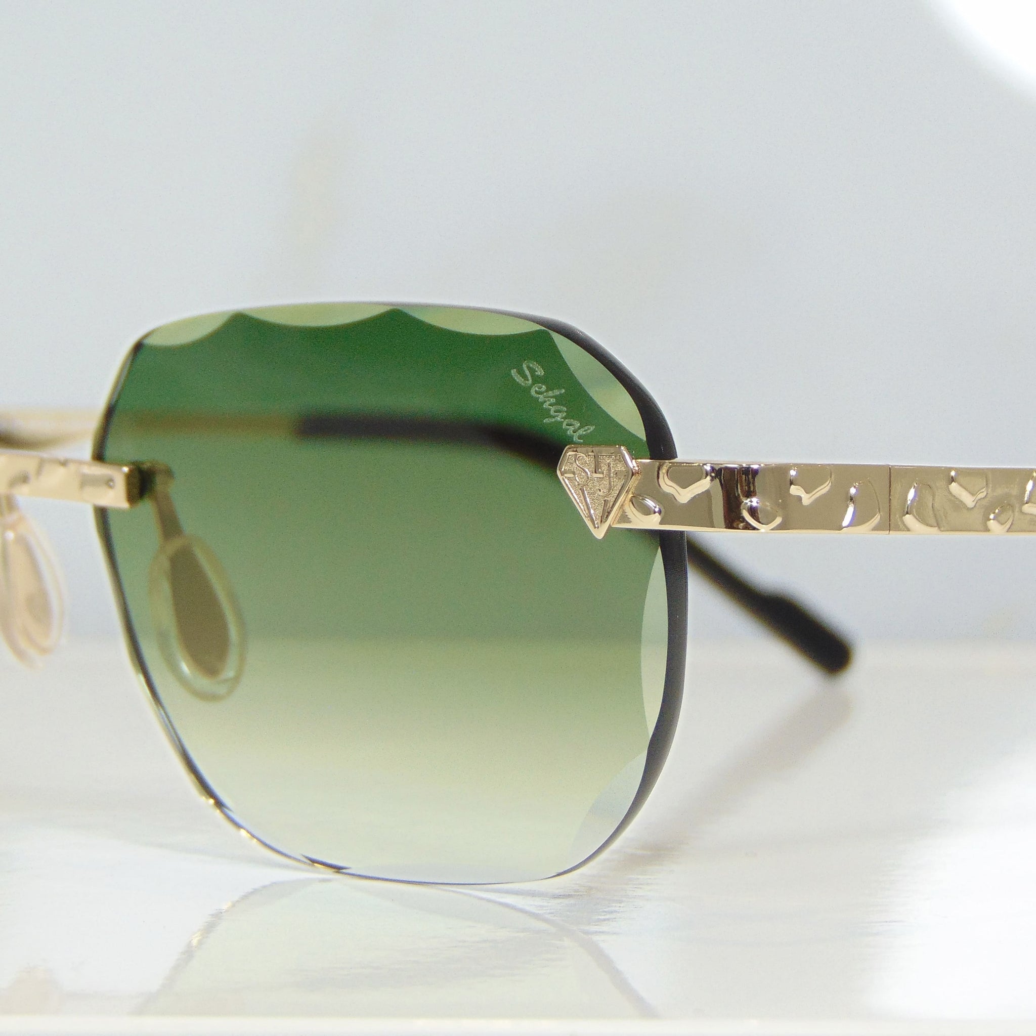 Nugget Glasses - 18 Carat Gold plated | Polished Diamond Cuts | Emarald Green