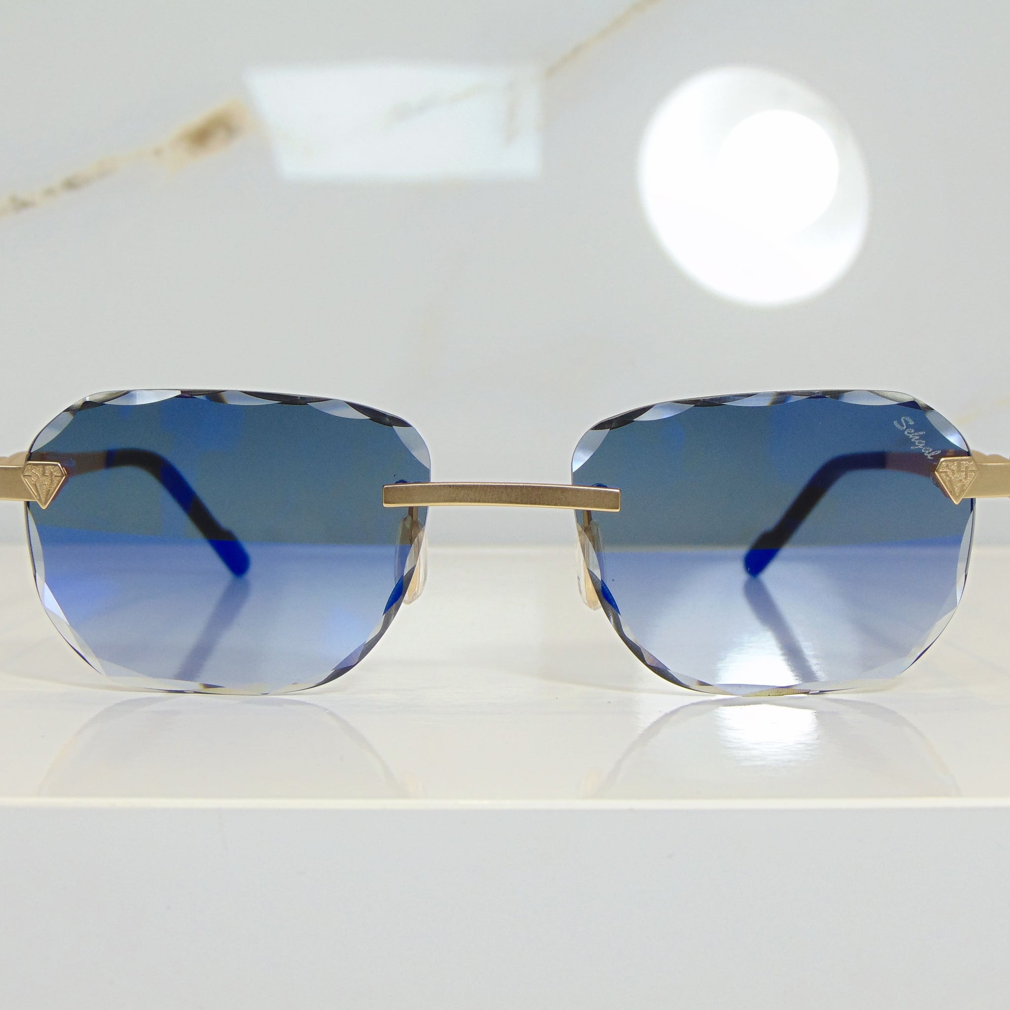 Blade Glasses - 18 Carat Gold plated | Polished Diamond Cuts | Magical Blue