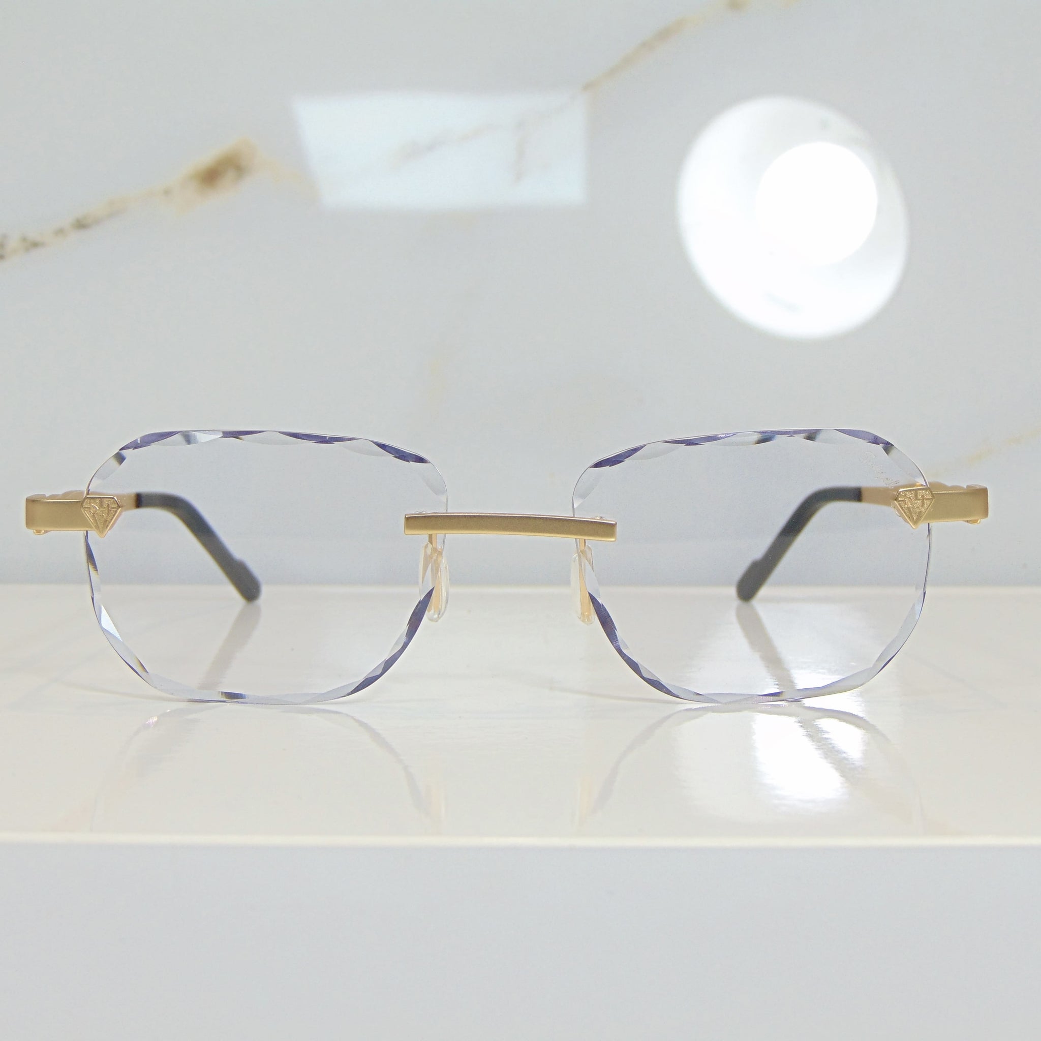 Blade Glasses - 18 Carat Gold plated | Polished Diamond Cuts | Classy Transparent