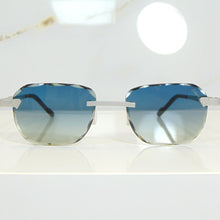 Blade Glasses - Whitegold plated | Polished Diamond Cuts | Blue to Beige