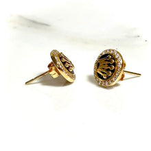Crown Earrings - 14 carat gold EARV2