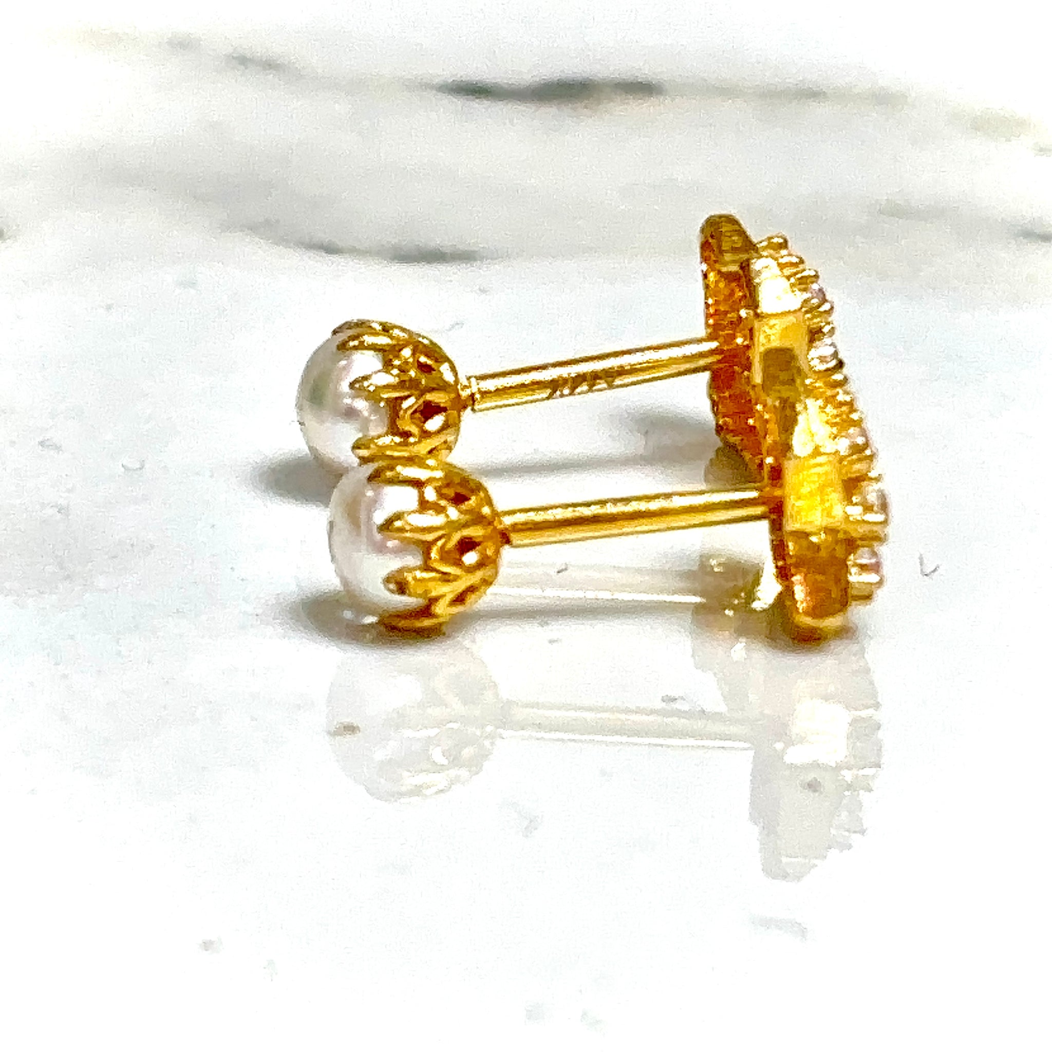 Gleaming Gems Earring - 14 carat gold EARV2