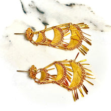 Glimmering Elegance Earrings - 14 carat gold EARV2