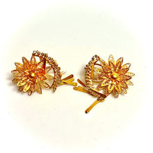 Dancing Petals Earrings - 14 carat gold EARV2