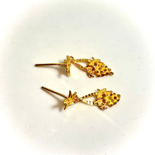 Elegant Filigree Drop Earrings - 14 carat gold EARV2