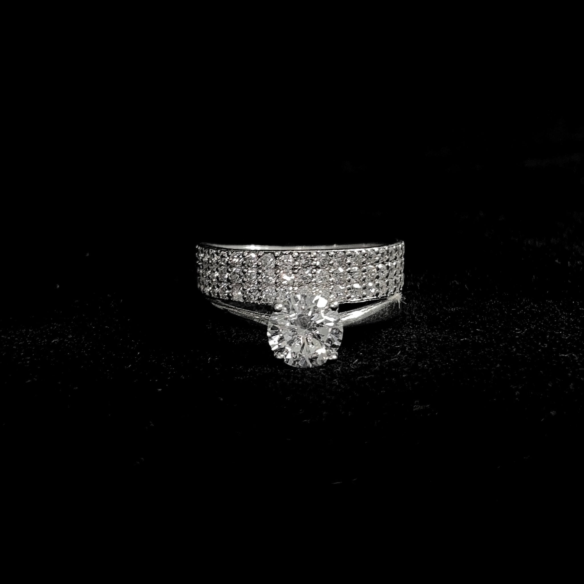 Celestial Spark Ladies Ring - Silver 925