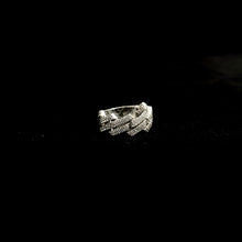 Eternal Embrace Ladies Ring - Silver 925