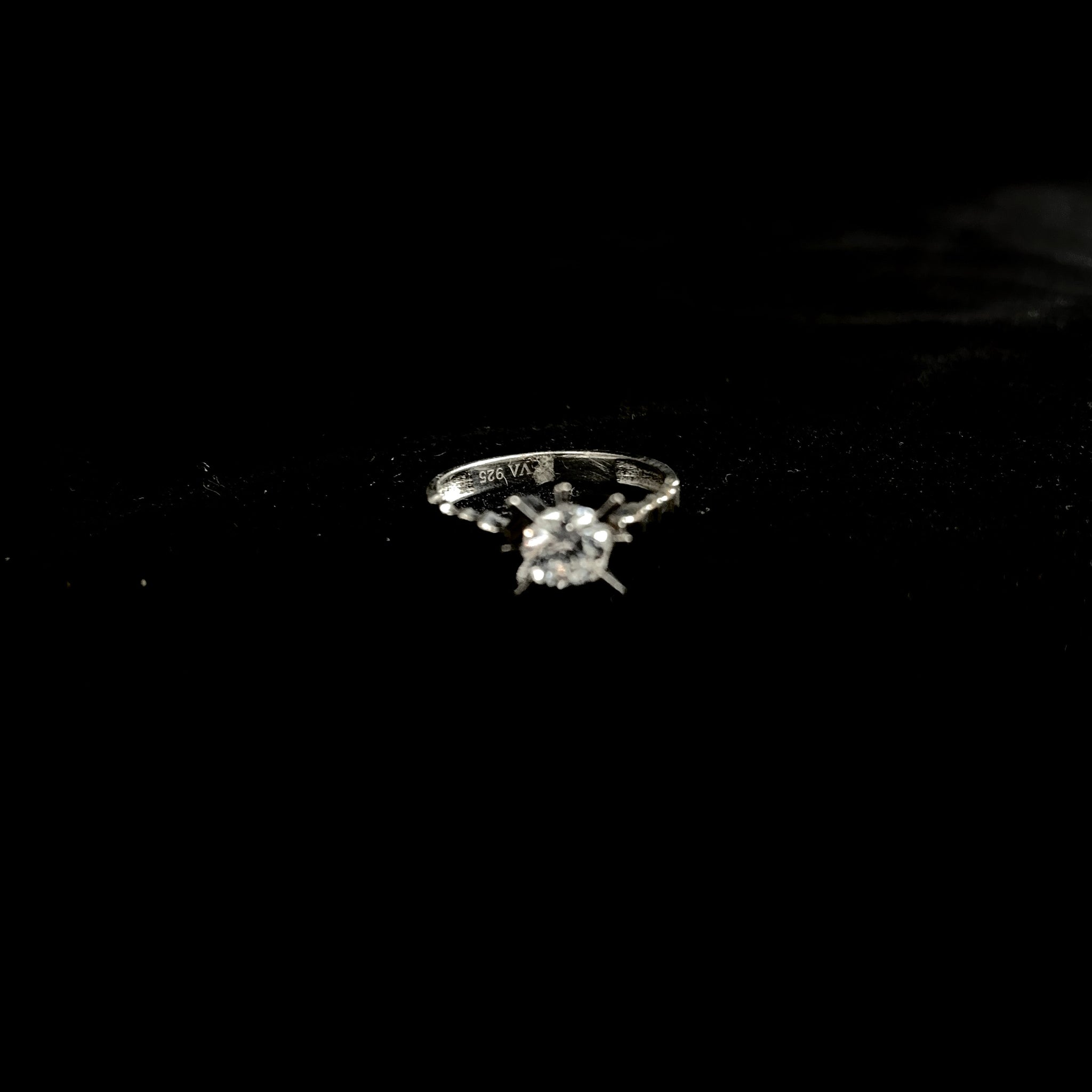 Starlight Weave Ring - Silver 925