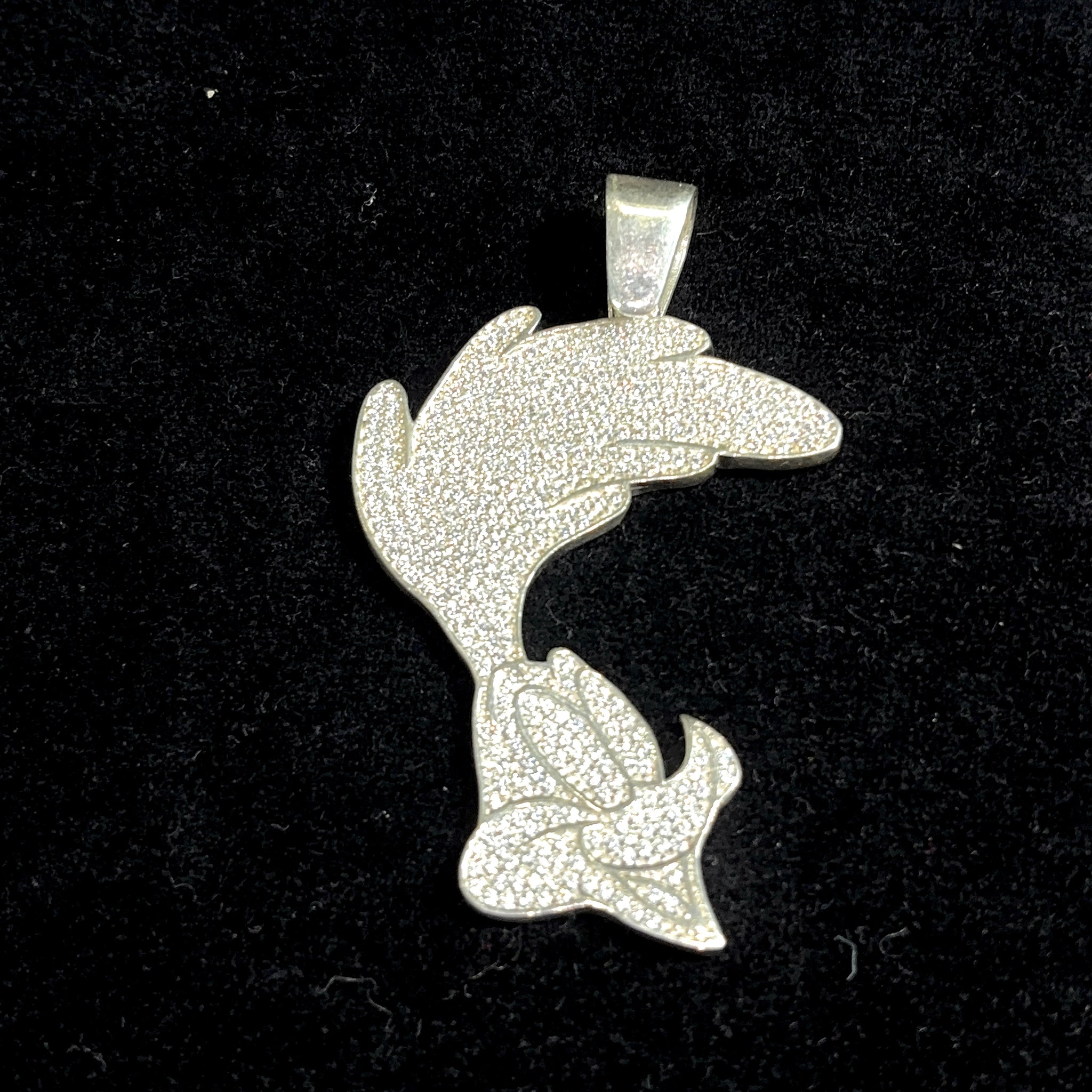 Iced Rose Hand Pendant – Silver 925 Gold Plated