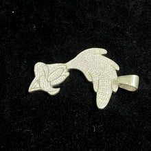 Iced Rose Hand Pendant – Silver 925 Gold Plated