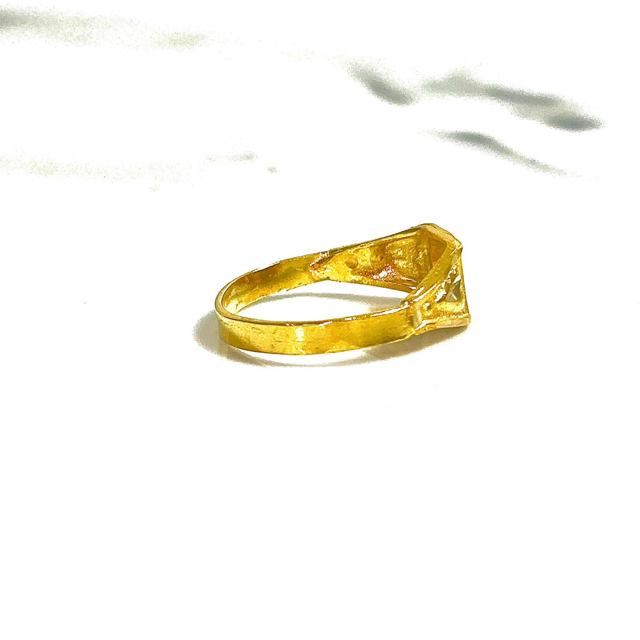 Squared Child Ring - 18 carat gold