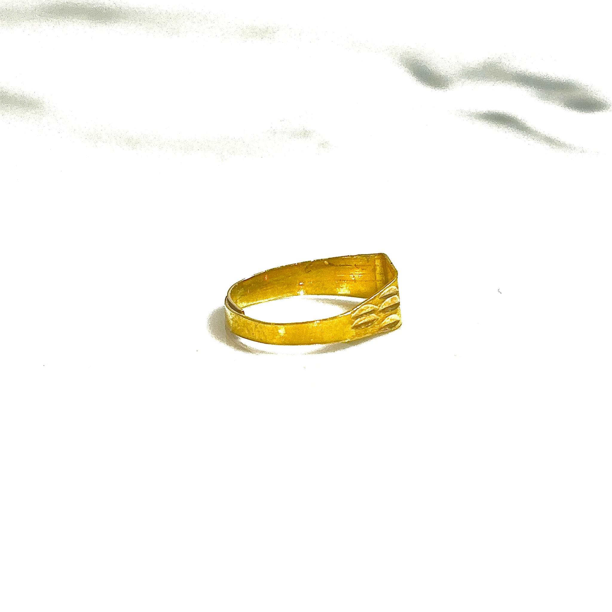 Star Child Ring - 14 carat gold