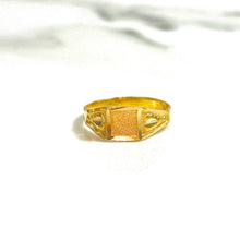 Golden Shield Child Ring – 18 Carat Gold