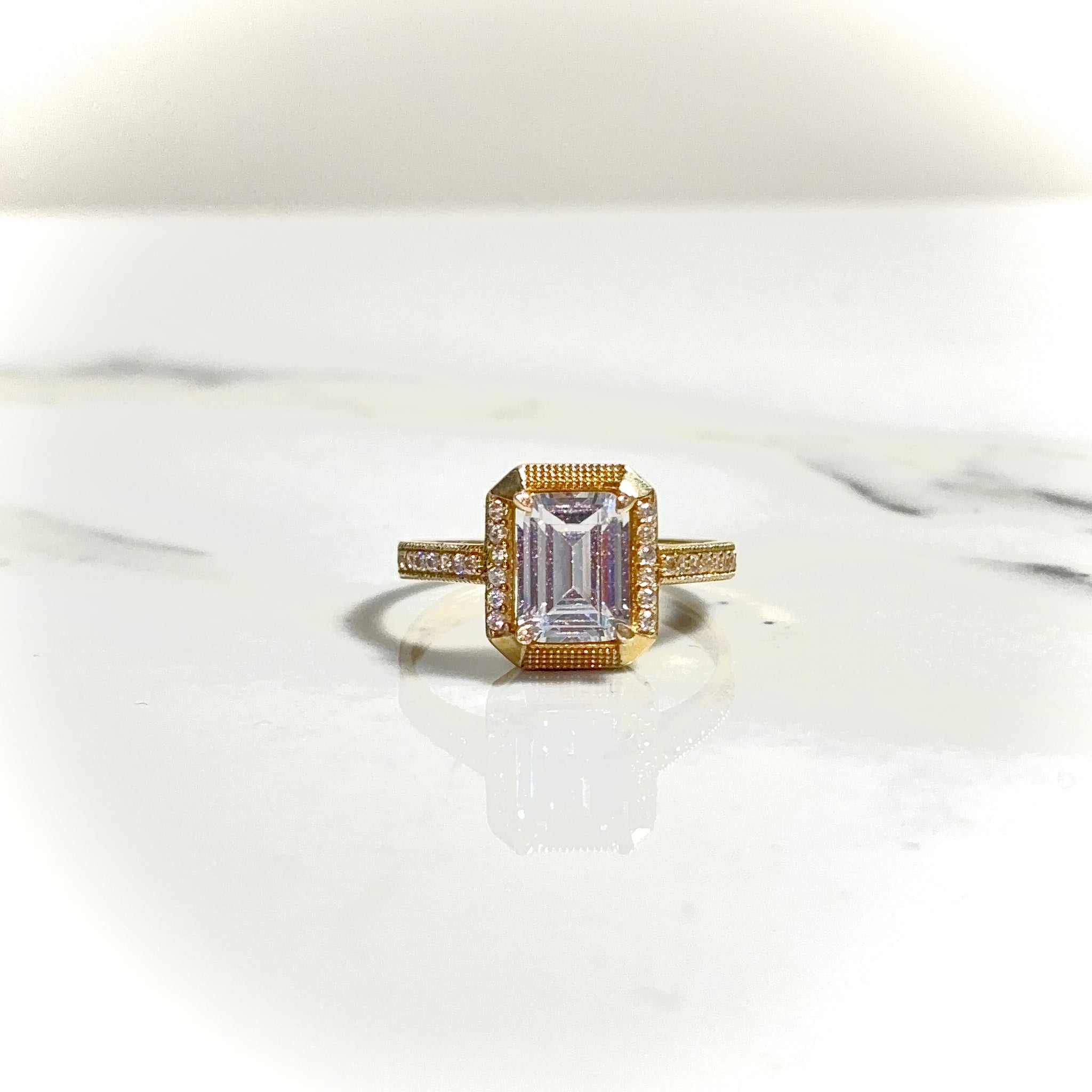 Golden Radiance Emerald-Cut Ring - 14 carat gold