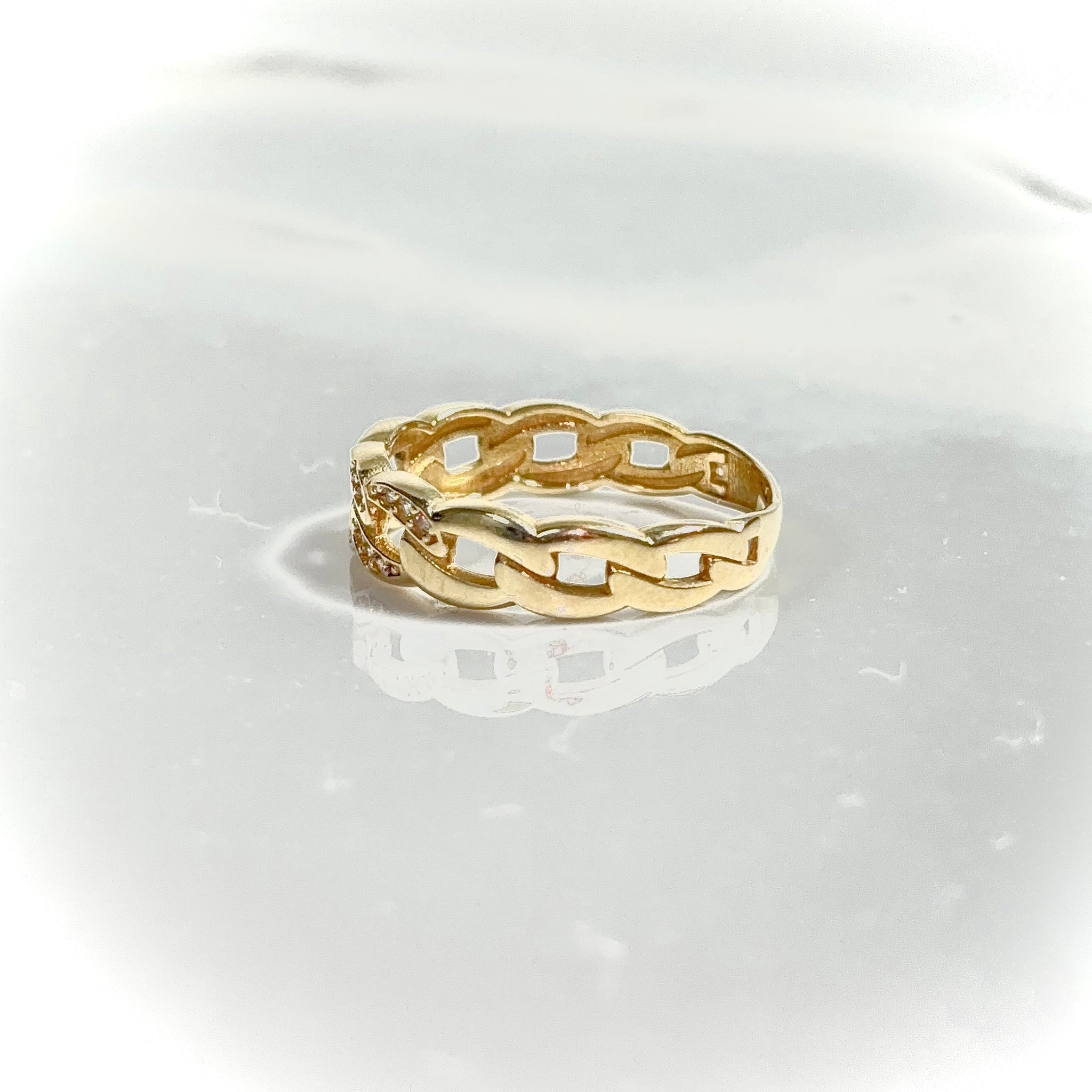 Gilded Ring - 14 carat gold