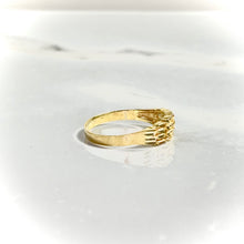 Golden Shiny Ring - 14 carat gold