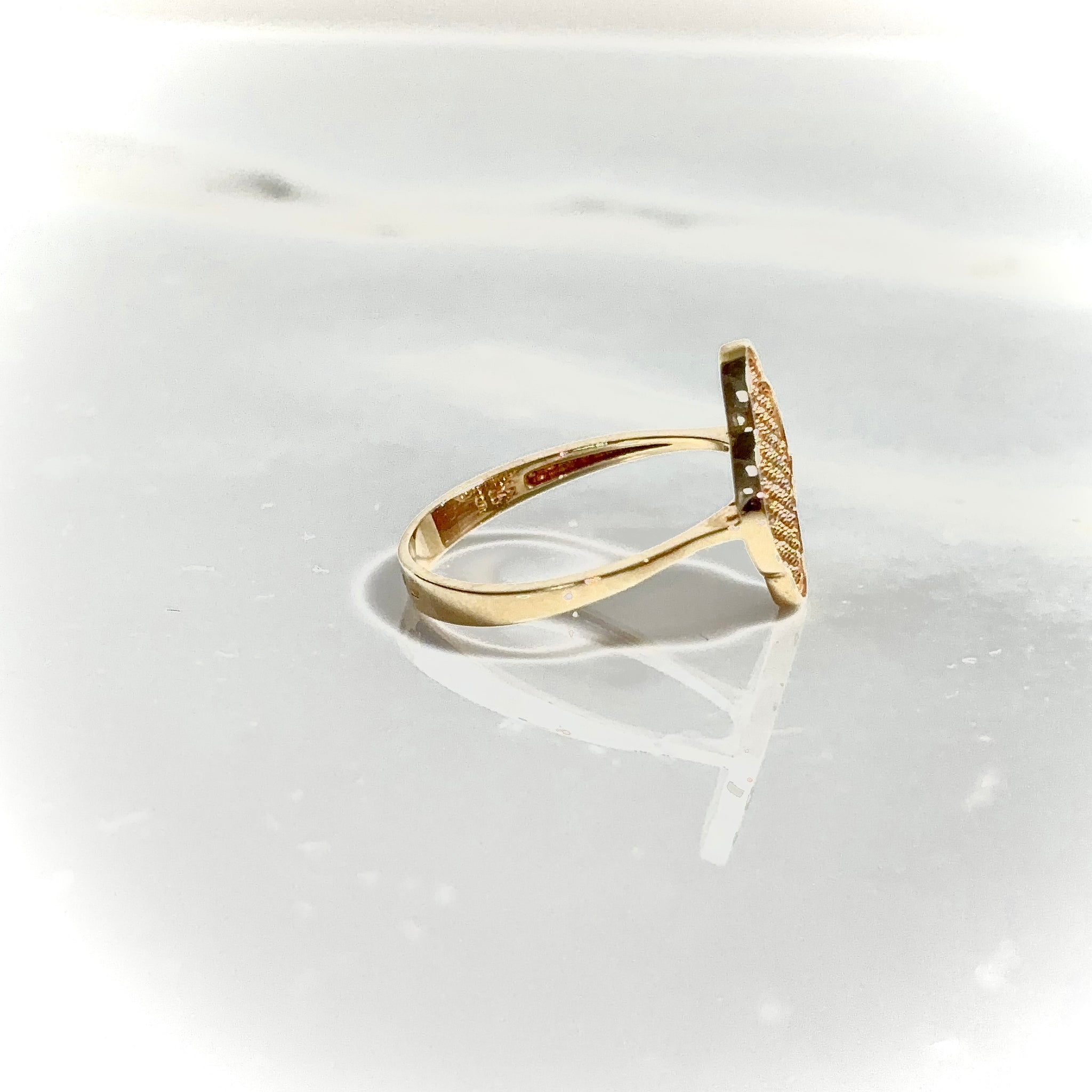 Golden Grace Ring - 14 carat gold