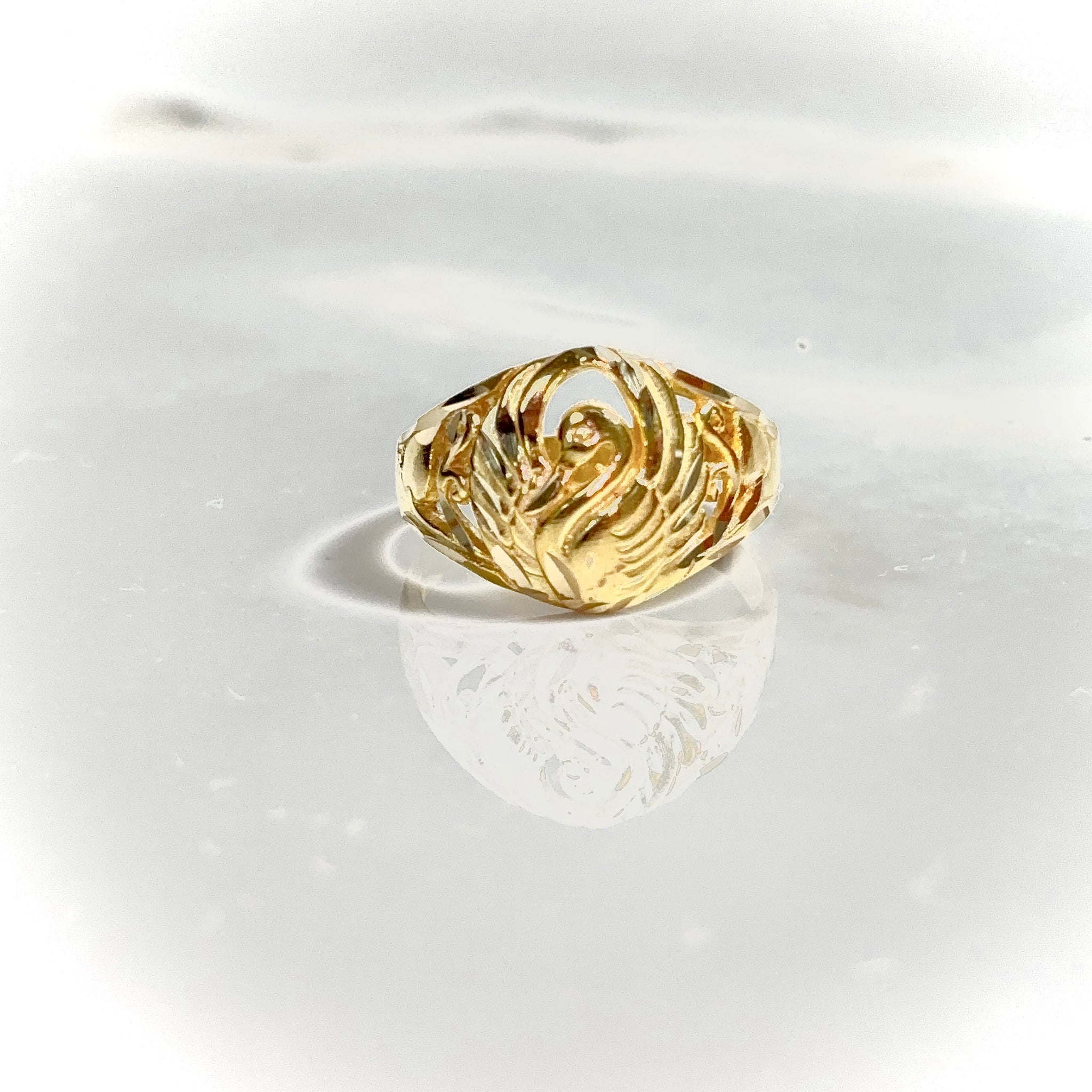Golden Eagle Ring - 14 carat gold