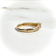 Infinity Sparkle Ring - 14 carat gold
