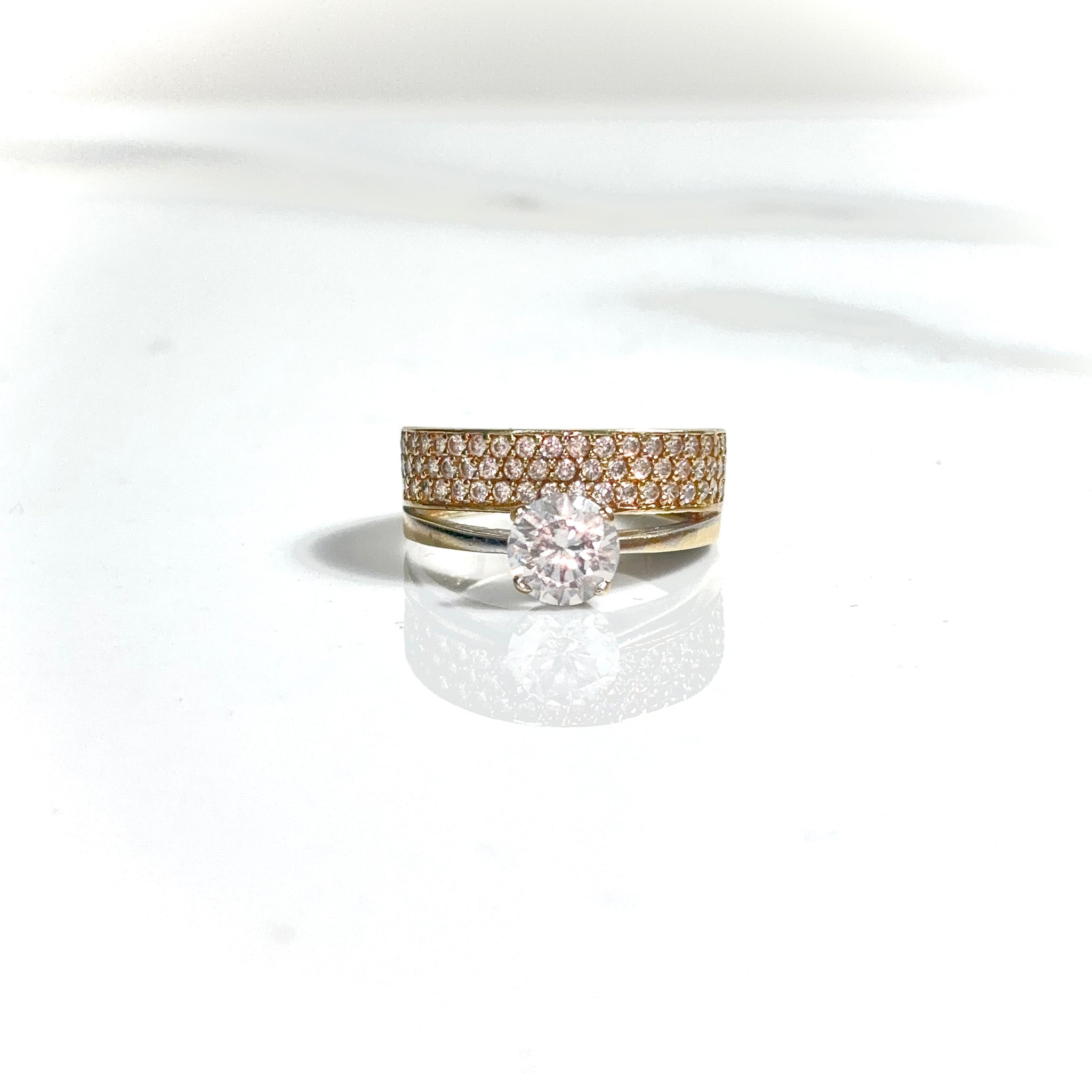 Eternal Spark Ring - 14 carat gold