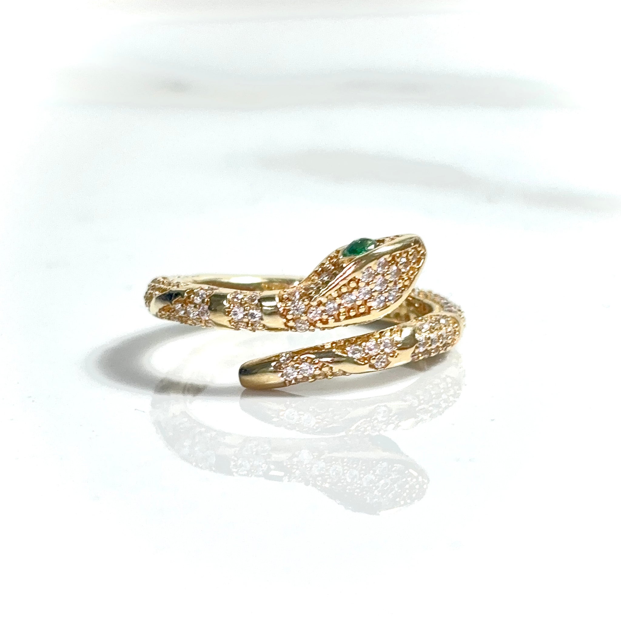 Snake Ring - 14 carat gold