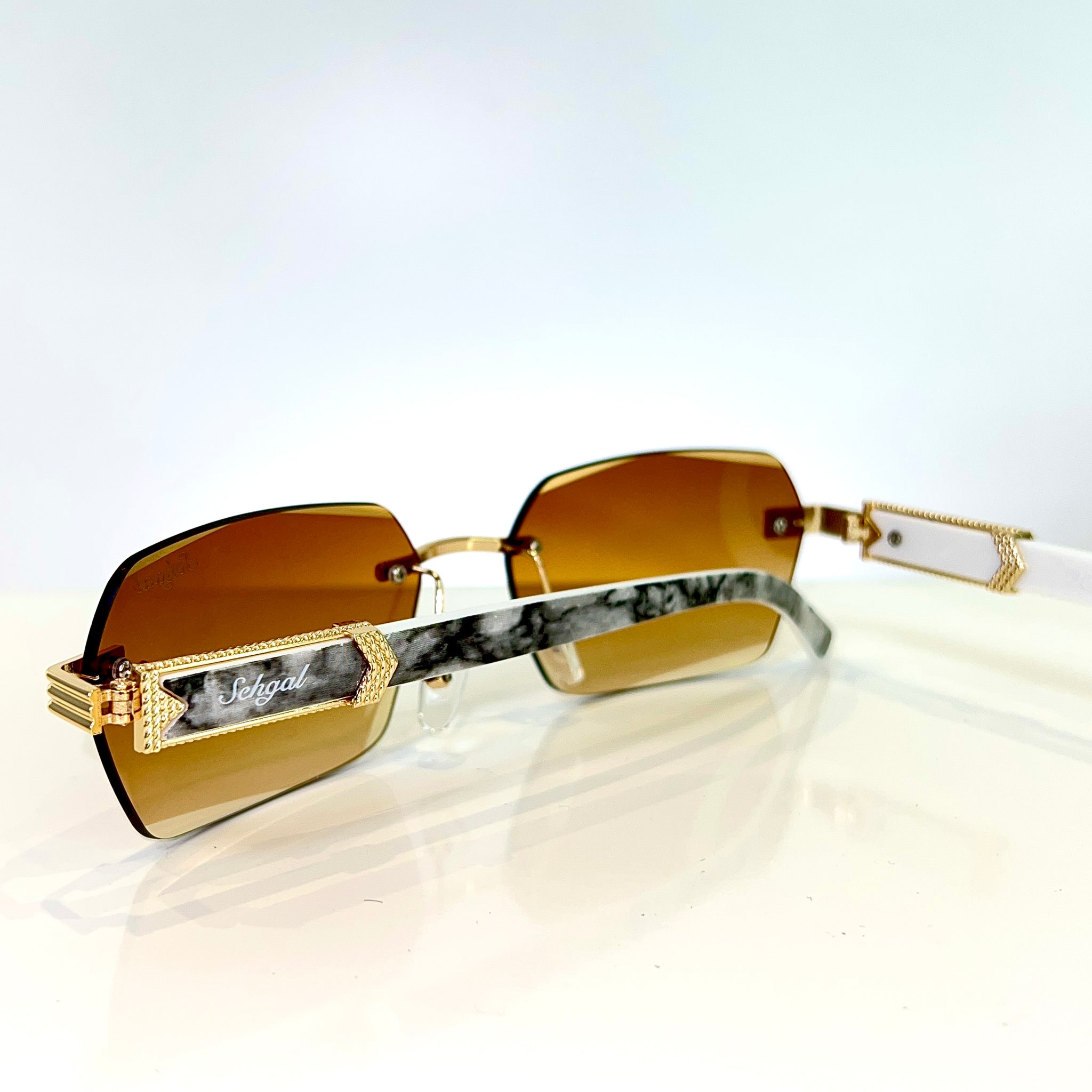 Marblecut Glasses - 14 carat gold plated -  Brown Shade