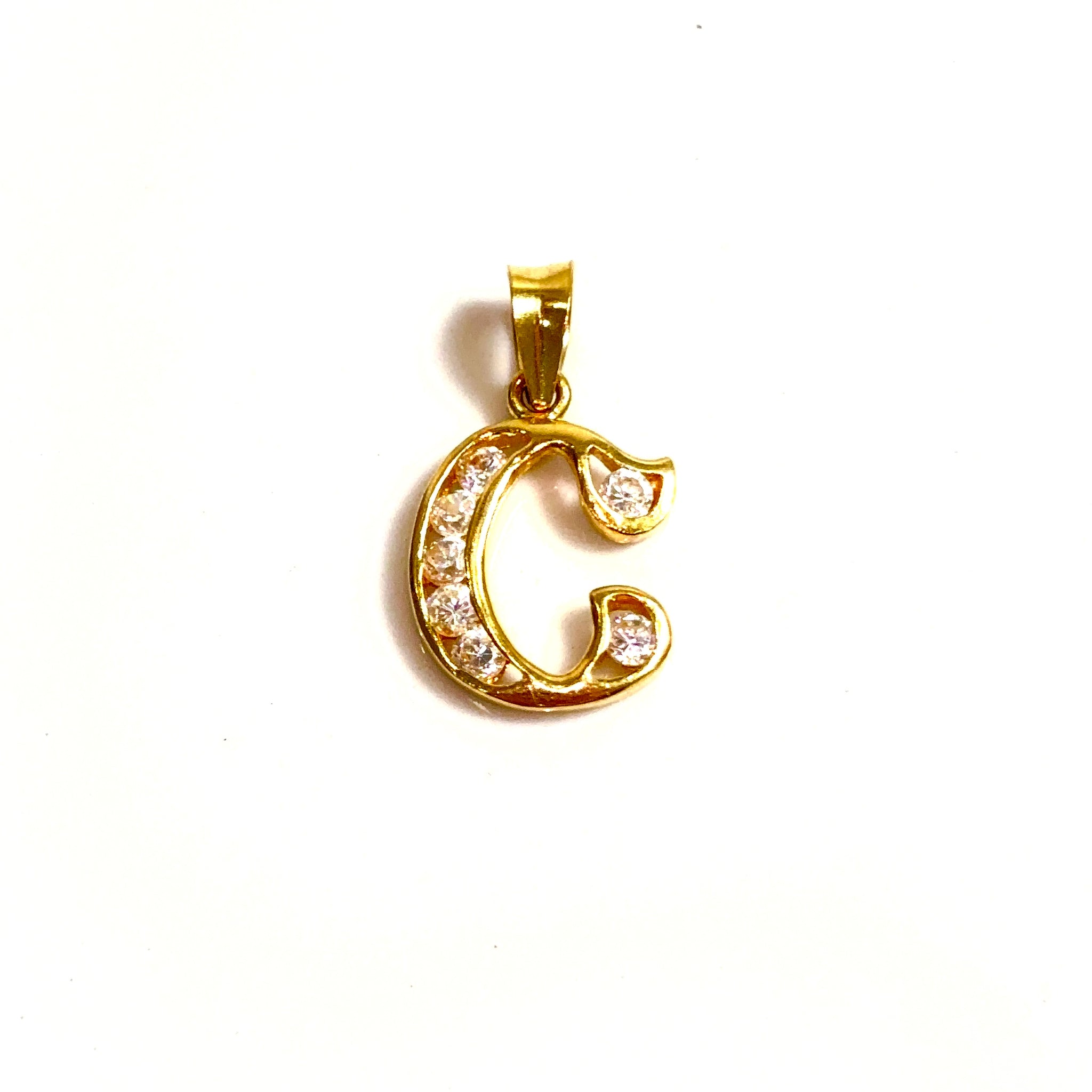 G Pendant - 14 carat gold