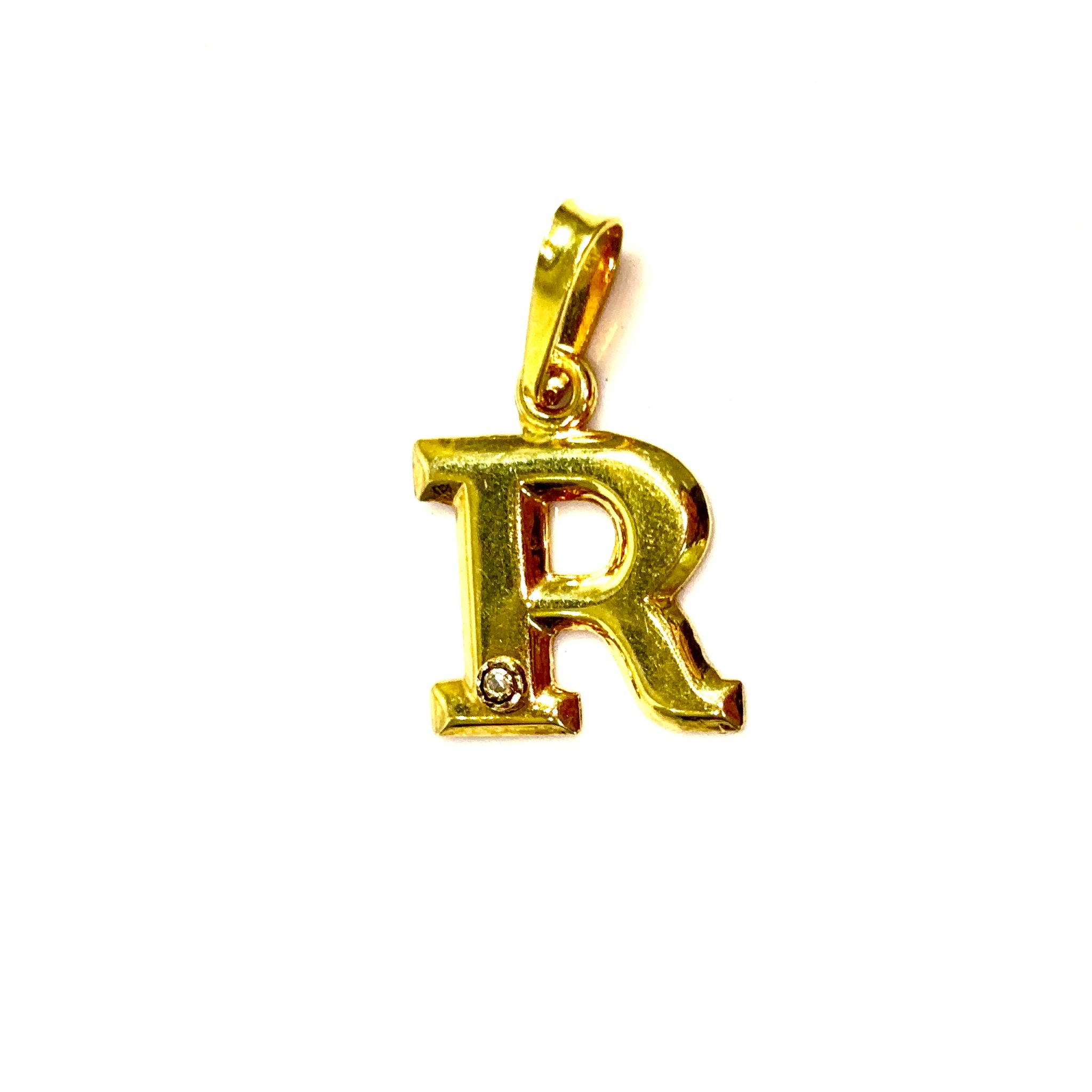 Shining R Pendant - 14 carat gold