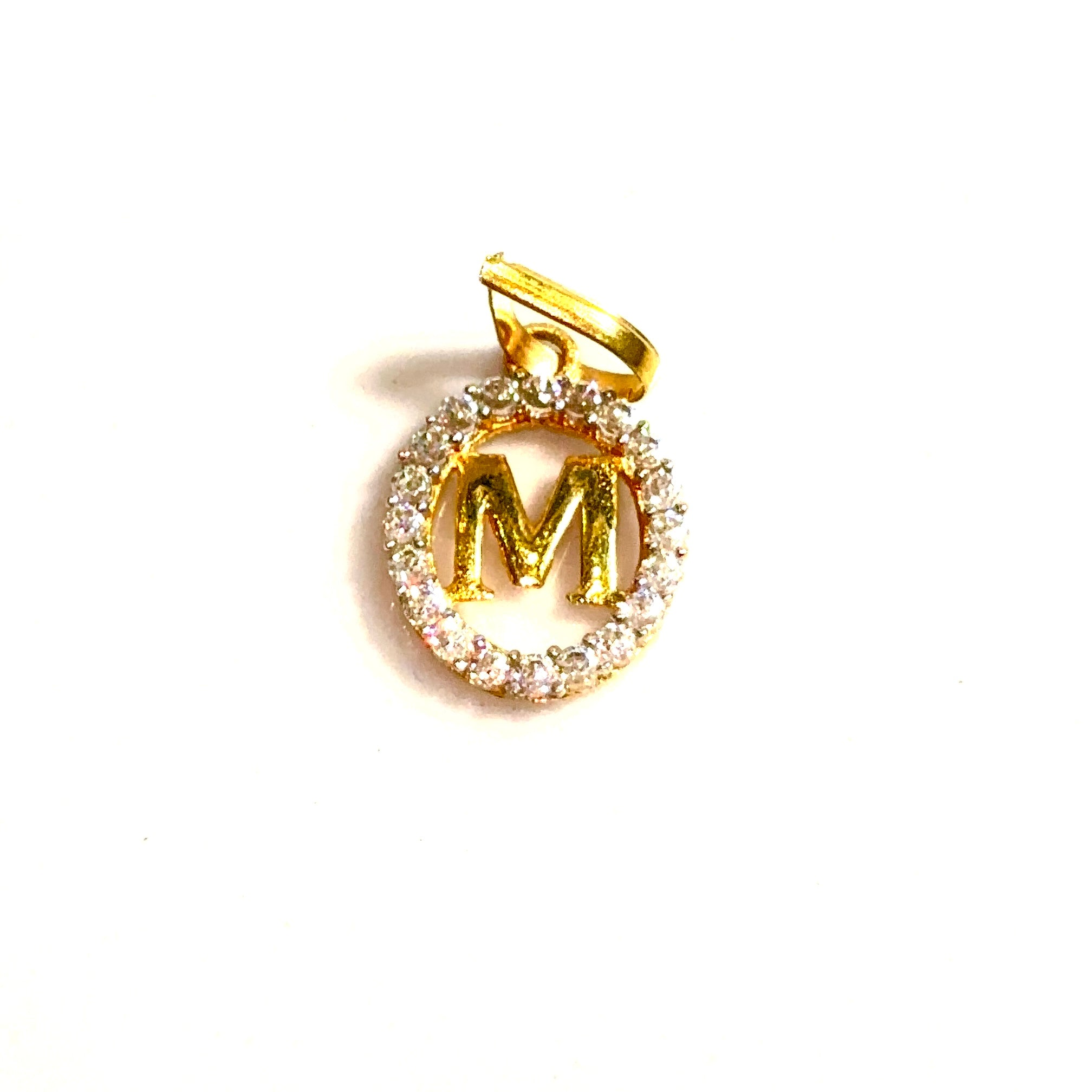 M Pendant - 18 carat gold