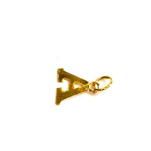 A Pendant - 14 carat gold