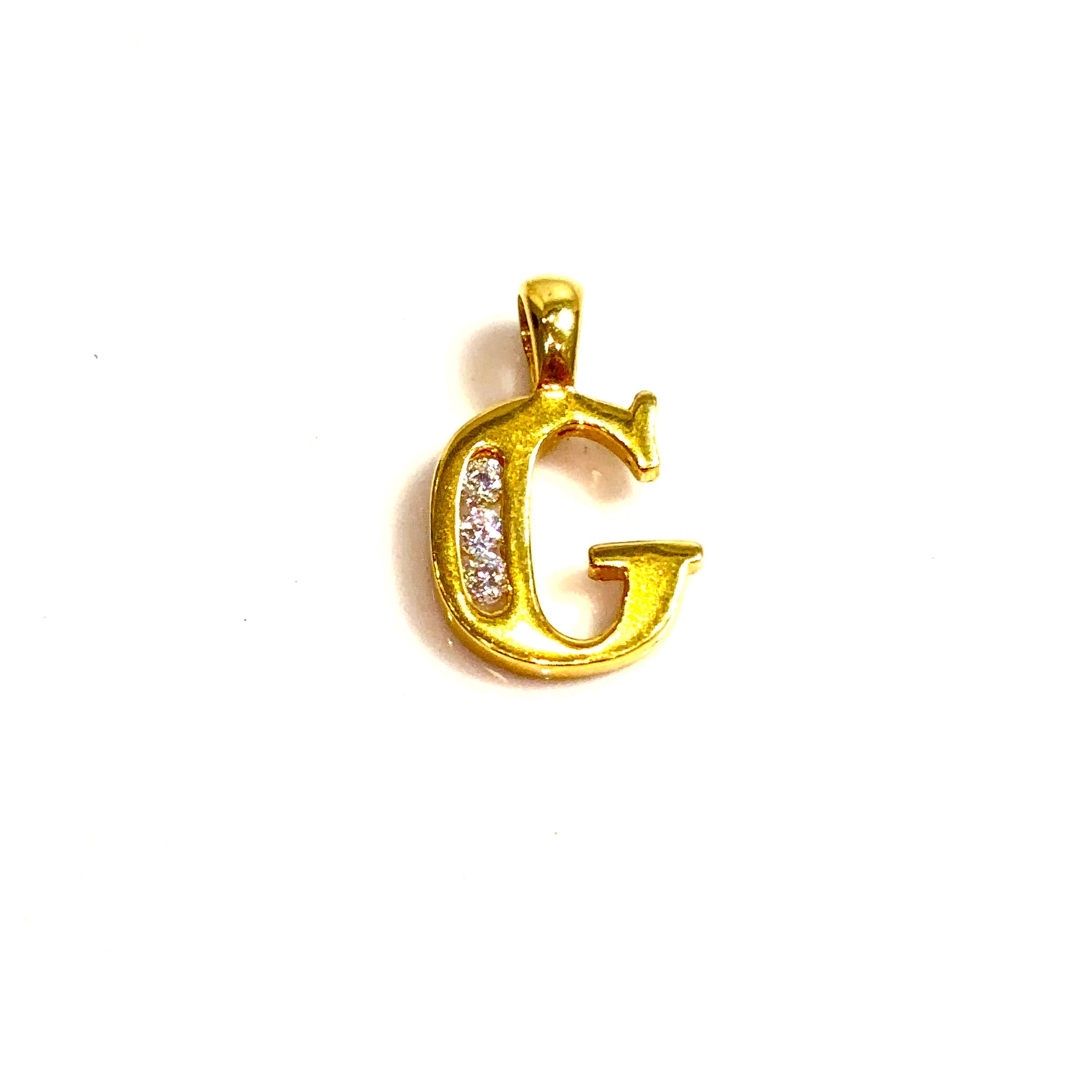 G Pendant - 14 carat gold