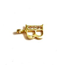 B Pendant - 14 carat gold