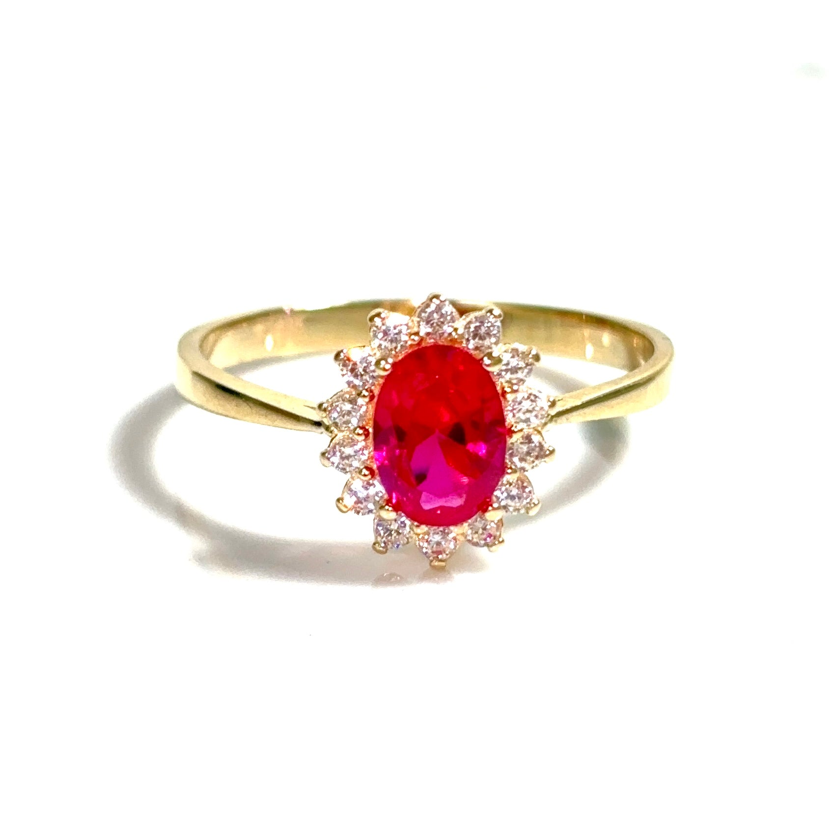 Red Emerald Ring - 14 carat gold