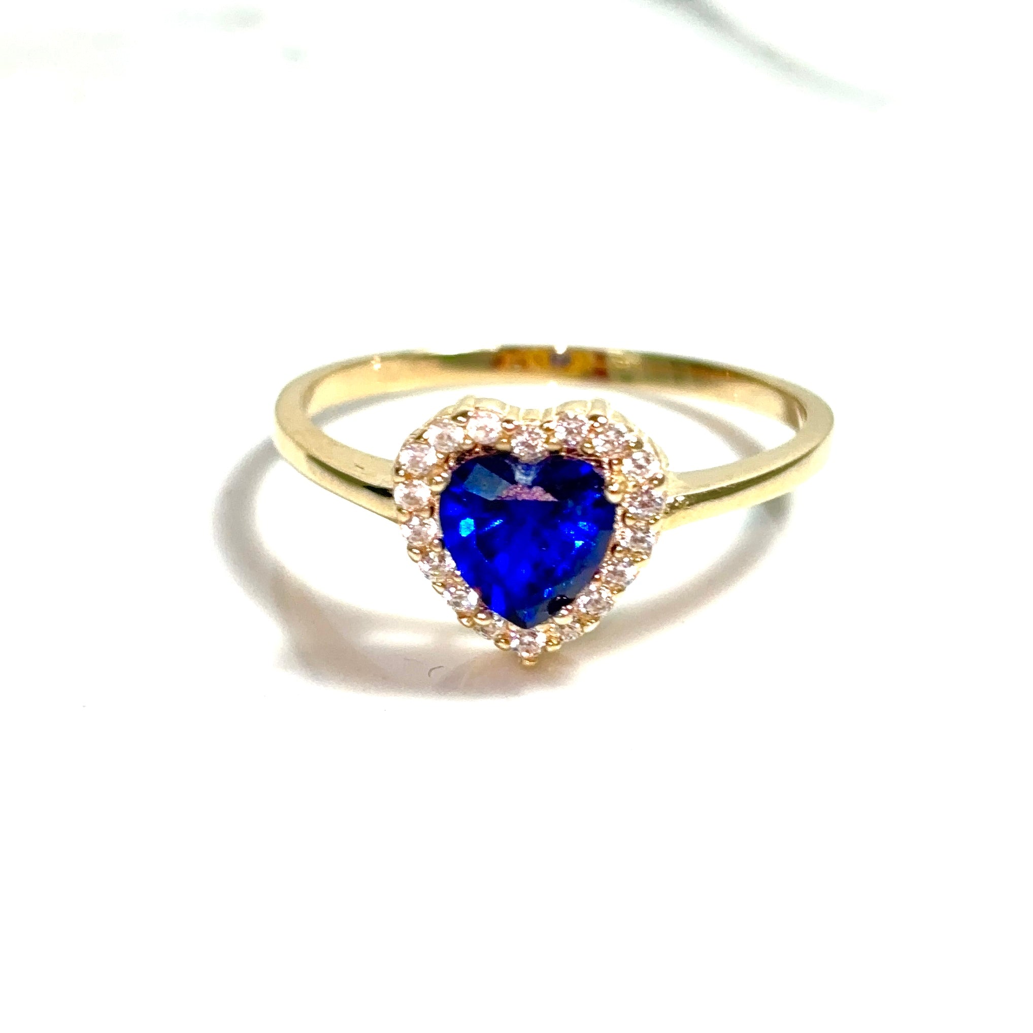 Blue Heart Ring - 14 carat gold