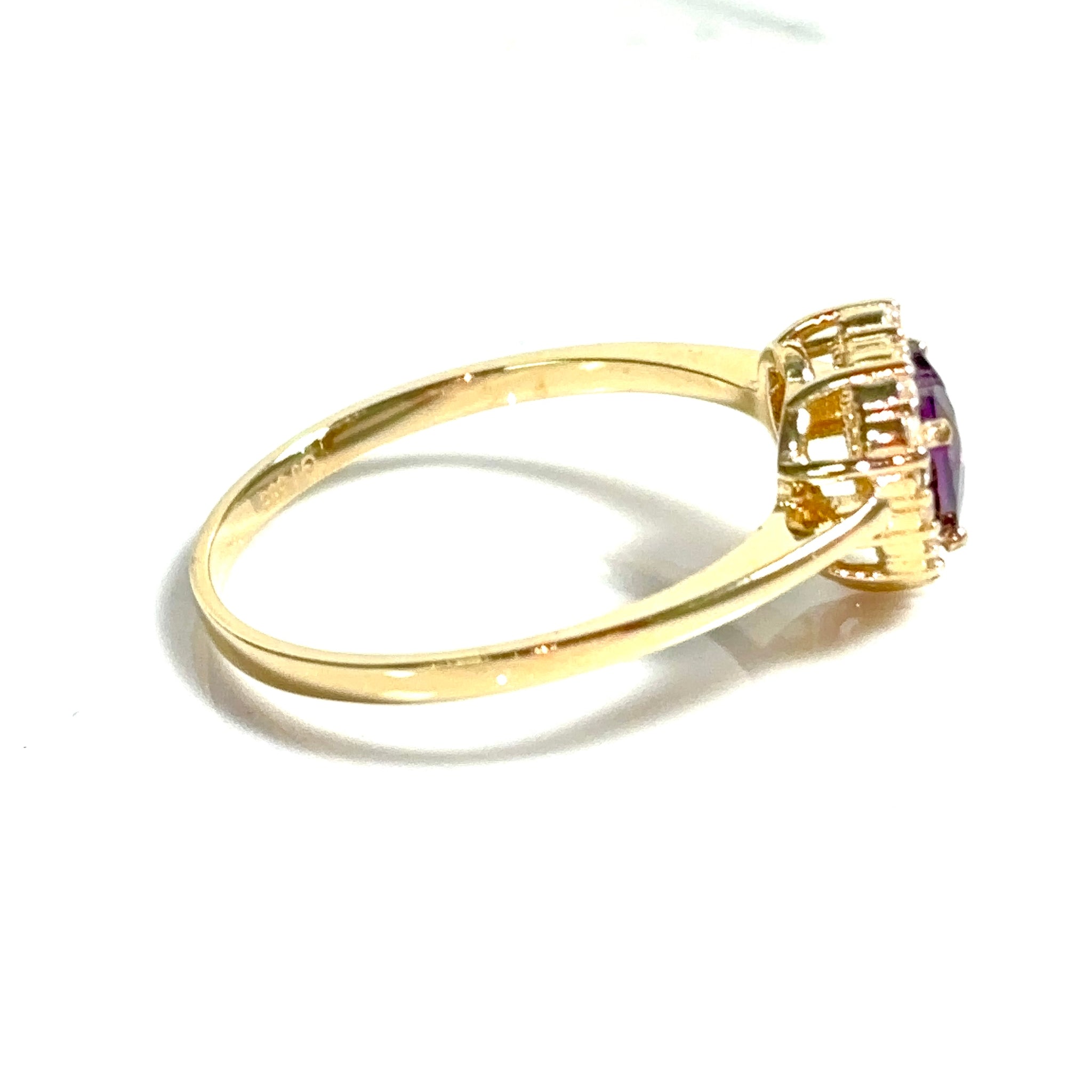Purple Heart Ring - 14 carat gold