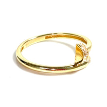Ethereal Light Ring - 14 carat gold